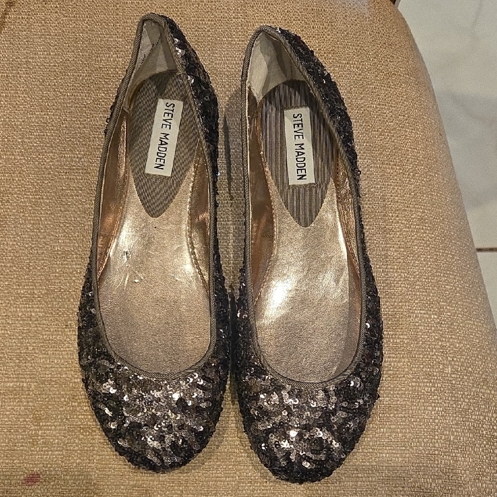 Steve Madden Glittery Black Sequin Flats